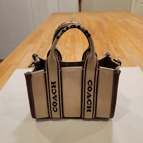 🟤EUC~ 💥HOT DEAL💥 COACH MINI SMITH TOTE BAG - Picture 2 of 8